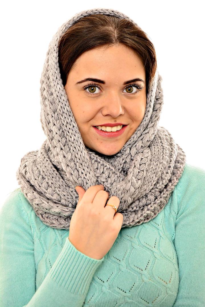 С чем и как носить снуд (шарф-хомут)
