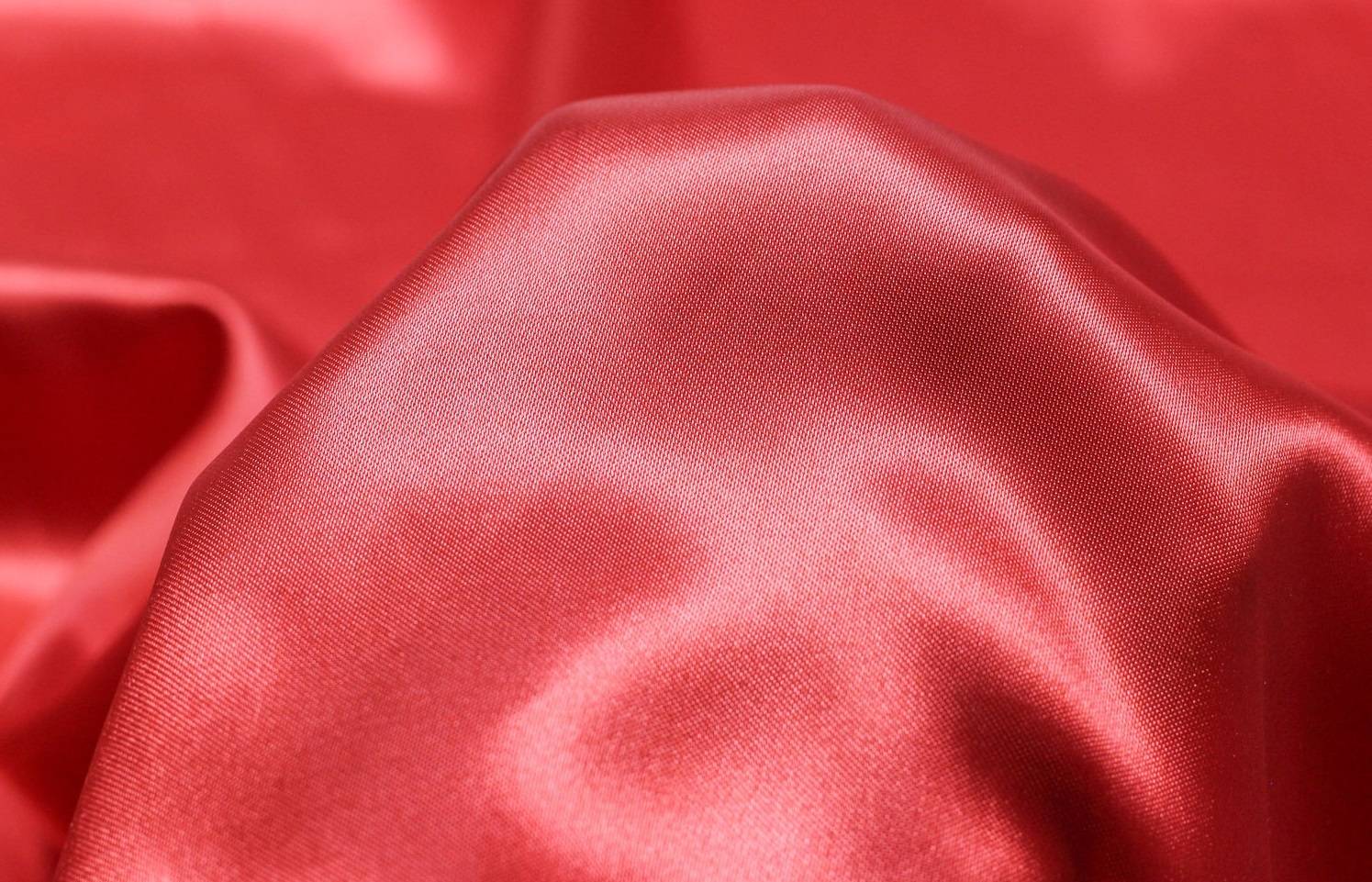 5 плюсов креп сатина - ткани для платьев и одежды (10 фото)