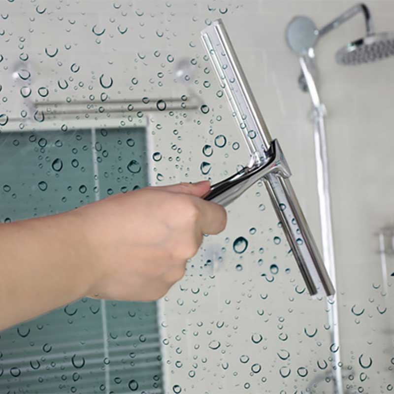 Как помыть зеркало без разводов в домашних условиях - различные методы
