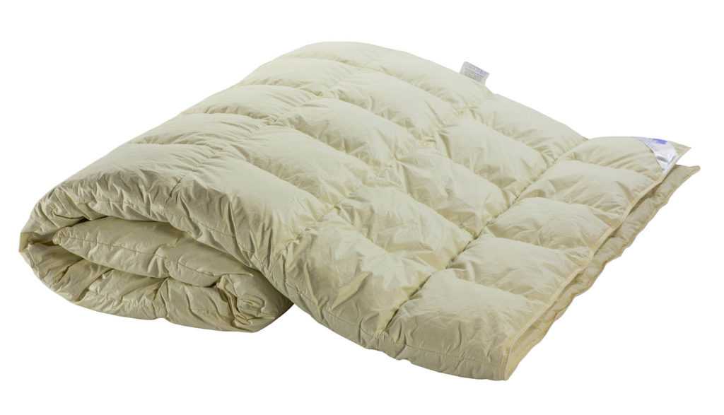 Какое одеяло самое теплое на зиму: советы по выбору, отзывы