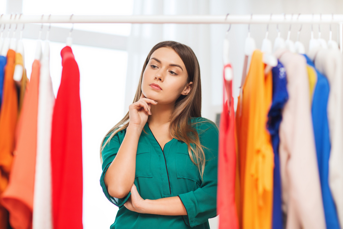 Год не покупаю одежду: к чему приводит отказ от шоппинга, как разобрать гардероб и избавиться от ненужных вещей