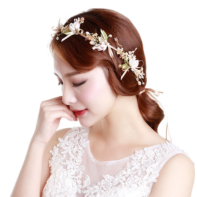 Свадебные украшения и аксессуары для волос невесты, чем украсить прическу