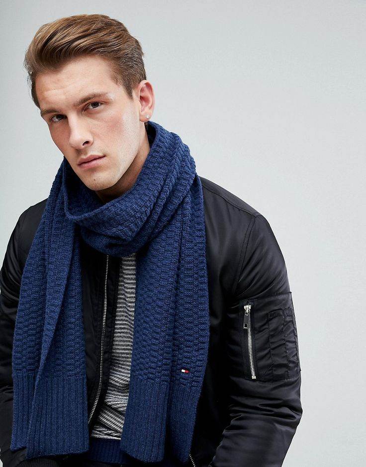 Как правильно завязать мужской шарф под разный стиль одежды
