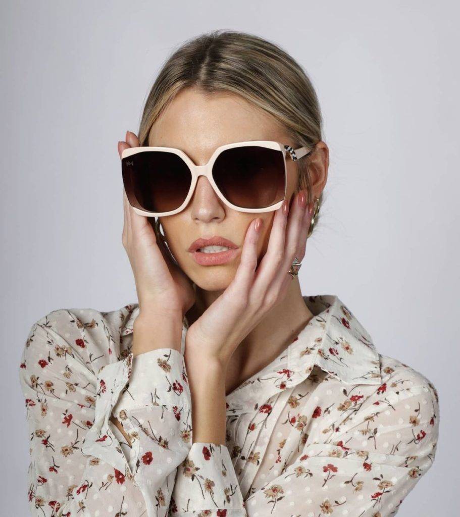 Модные солнцезащитные очки женские 2022-2023: тренды, фото