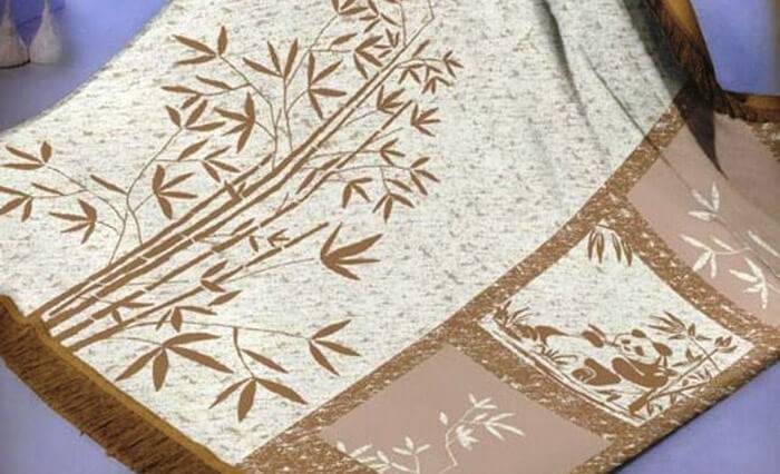 Одеяла из бамбука: изготовление, достоинства и недостатки, выбор и отзывы