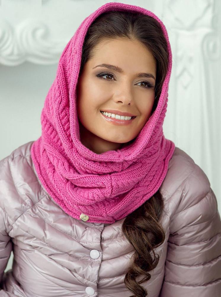 Как носить шарф-хомут – простые и эффектные образы